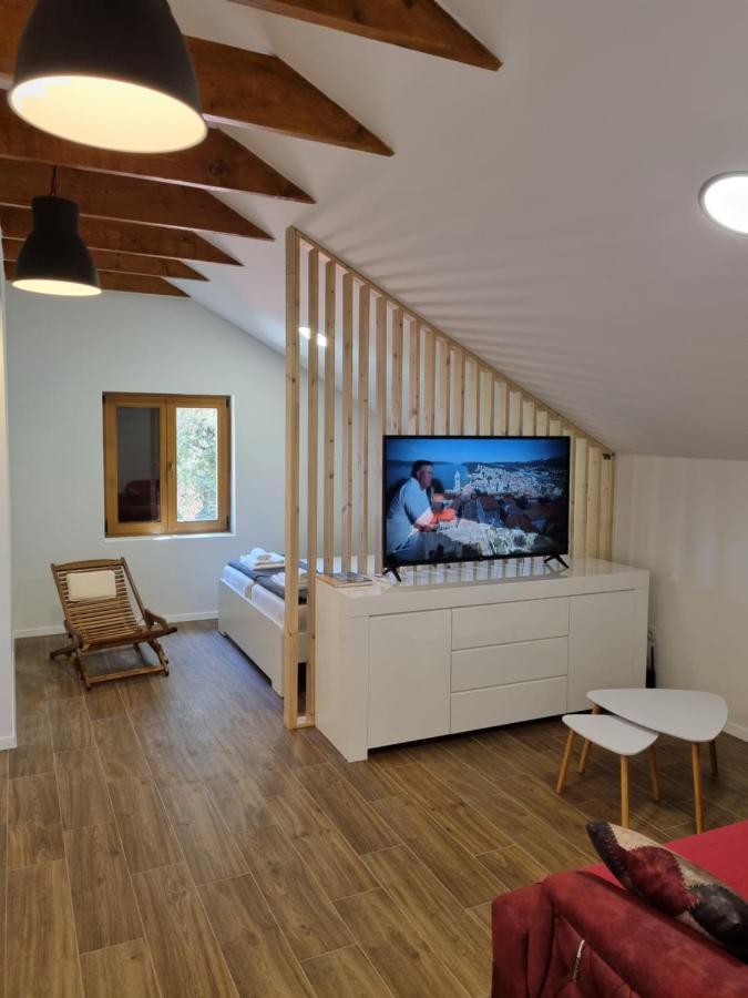Apartments Jungic, Rab Banjol ภายนอก รูปภาพ