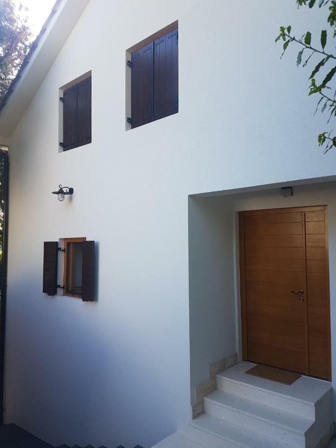 Apartments Jungic, Rab Banjol ภายนอก รูปภาพ